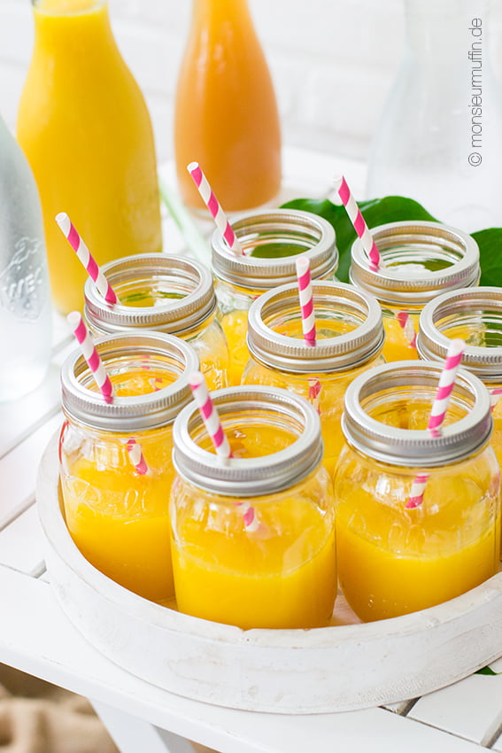 Ananas-Mango-Limo | Rezept für selbstgemachte Limonade | Sommer-Limonade | Babyshower-Party | Karbik-Party | Party-Getränk | Alkoholfreie Limonade | pineapple mango lemonade | © monsieurmuffin