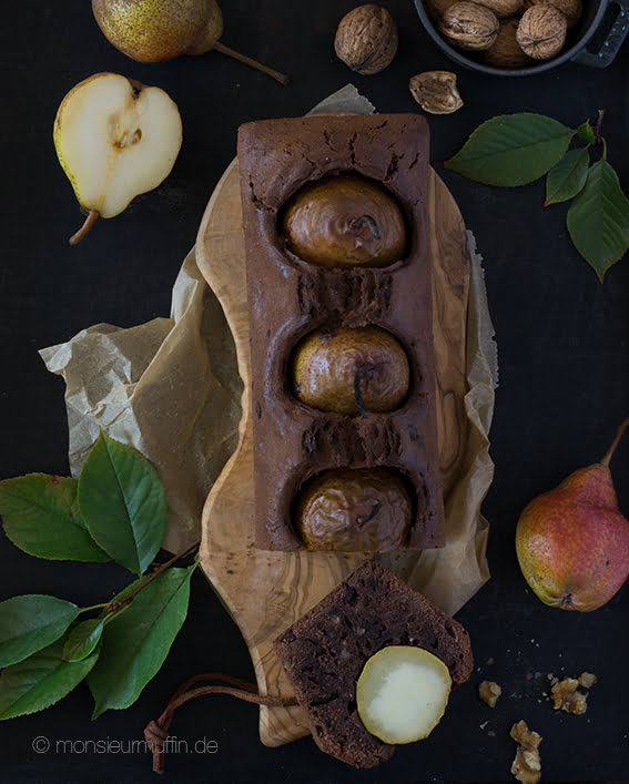 Birnen-Schokokuchen Rezept | Schokoladenkuchen mit Birnen | Birnen-Schokoladenkuchen | pear chocolate cake | © monsieurmuffin 