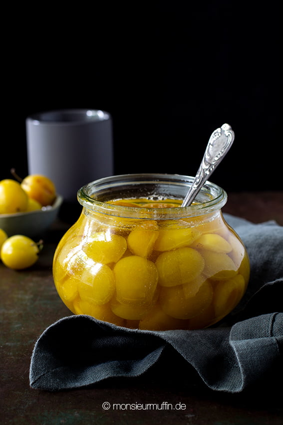 eingemachte Mirabellen Rezept | yellow plum recipe | © monsieurmuffin.de