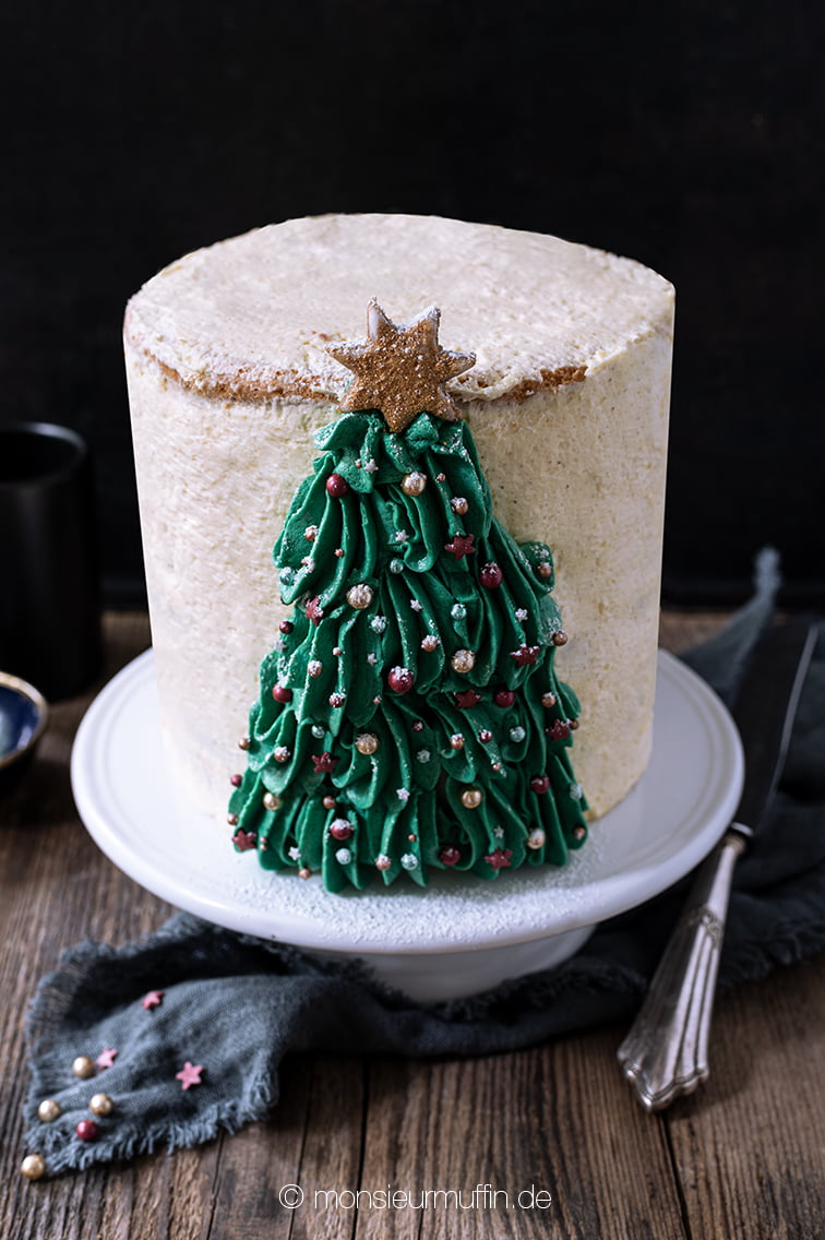 Christmastree-Törtchen | Rezept | Weihnachts-Torte | Tannenbaum-Torte | christmastree cake recipe | © monsieurmuffin.de