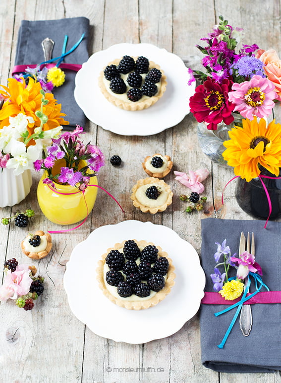 Brombeer-Tartelettes mit Pandancreme | Pandan-Rezept | blackberry cake | © monsieurmuffin